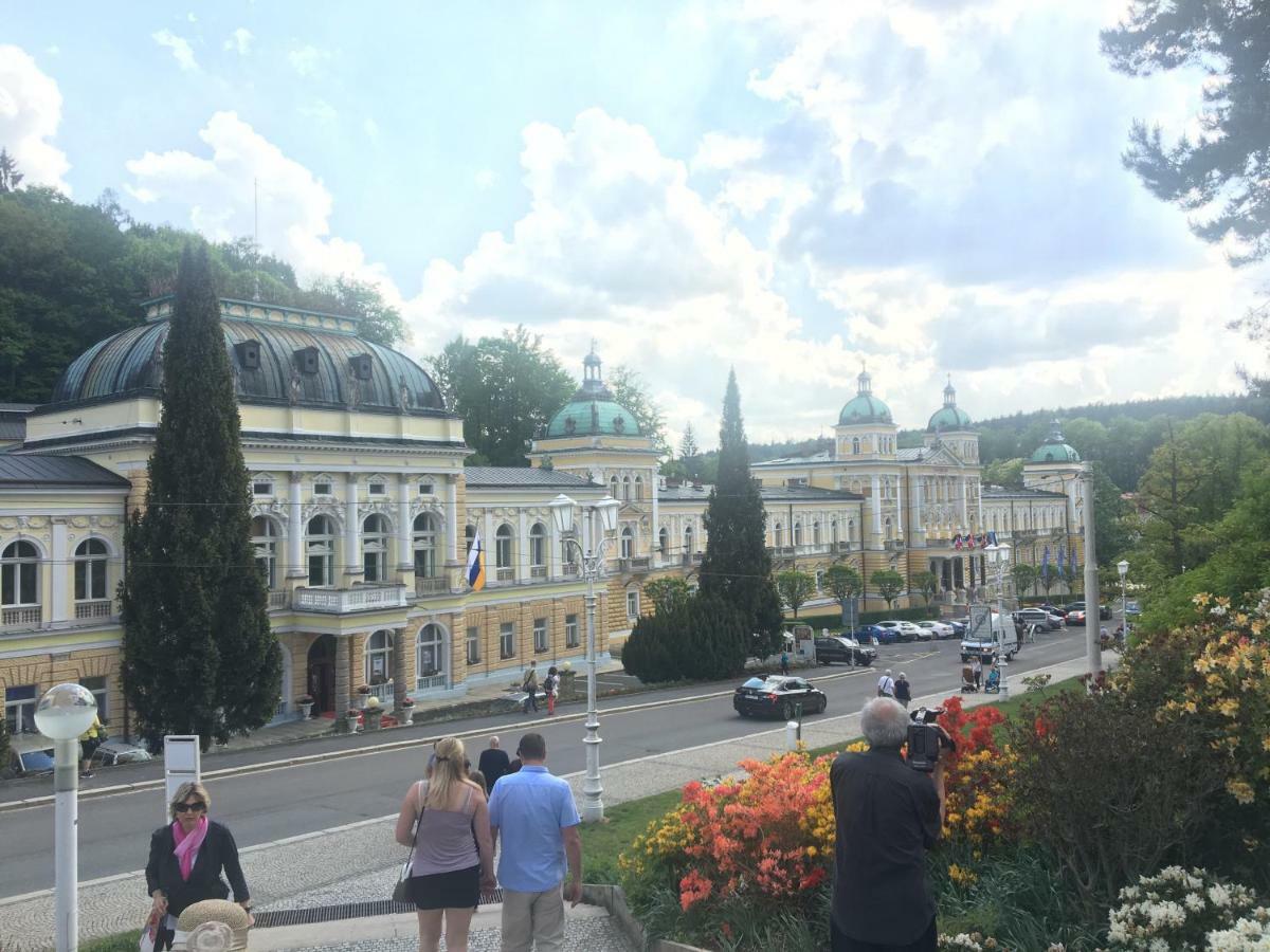 דירות Mariánské Lázně Residenz Emilia מראה חיצוני תמונה